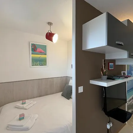 The Little Arbanais Ideal Near The Sea 公寓 耶尔